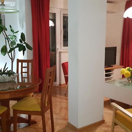 Galeria Nura Apartamento Mostar Exterior foto